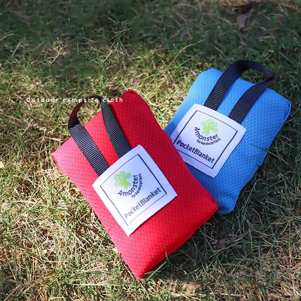 Ultra Thin Waterproof Picnic Mat Lightweight Foldable Beach Blanket for Outdoor Camping and Travel - Image 4