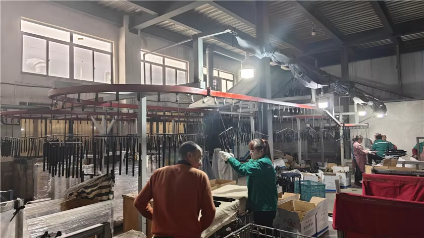 cc3f3dd66473189d3cd924ff23d9213f Painting Line